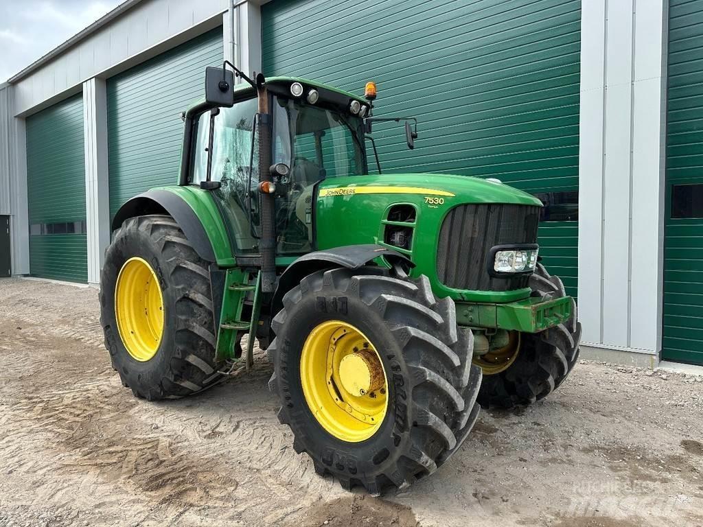 John Deere 7530 트랙터