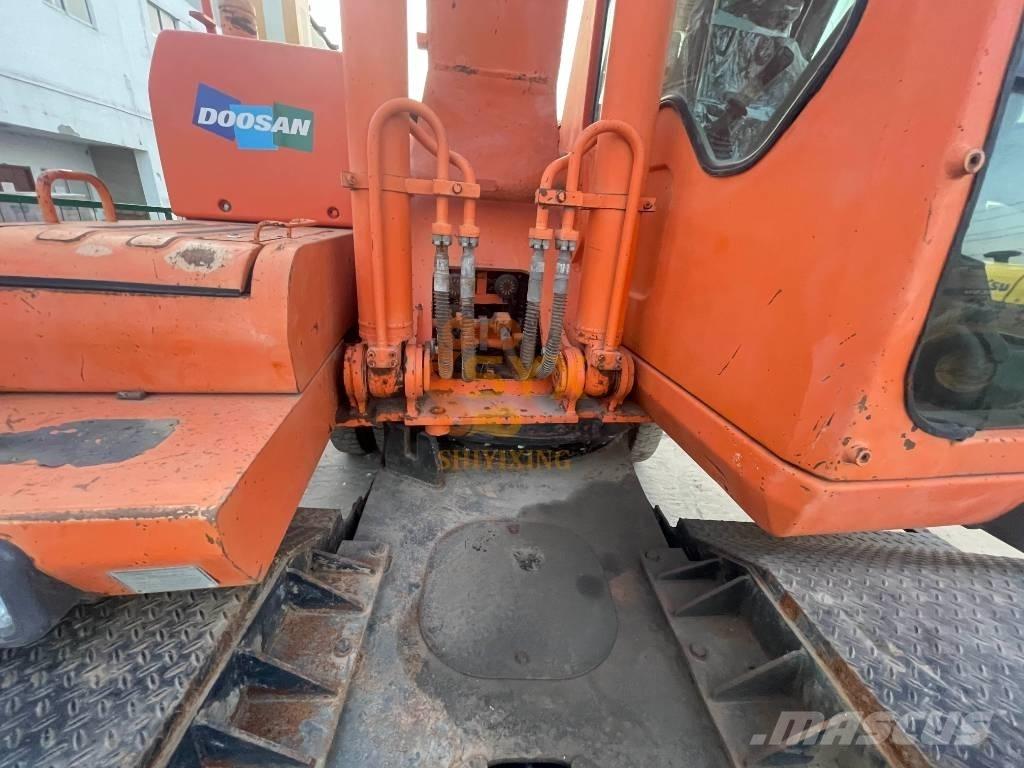 Doosan DH210W-7  휠 굴삭기
