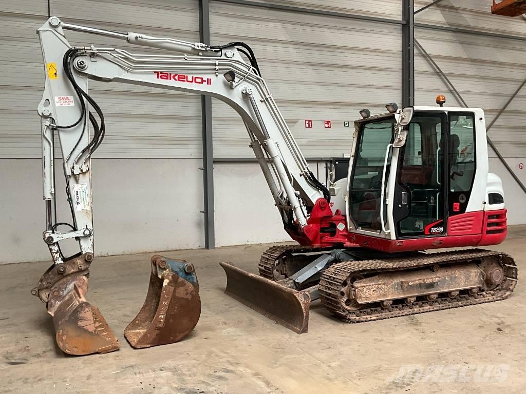 Takeuchi TB 290 중형굴삭기 7톤-28톤