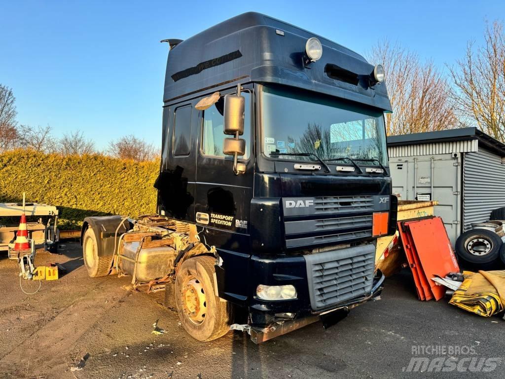 DAF XF 95.430 트랙터 유닛