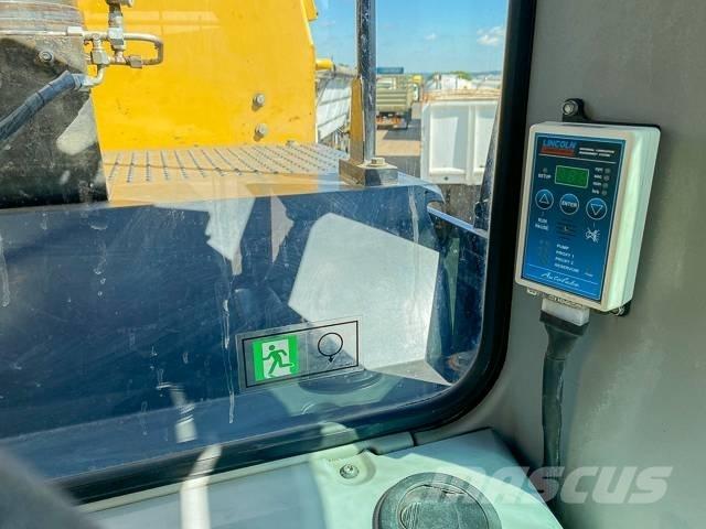 CAT 374F L 대형 굴삭기 29톤 이상