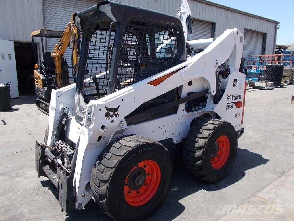 Bobcat S770  스키드로더