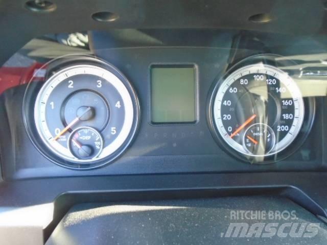 Dodge Ram 5500 회수 차량