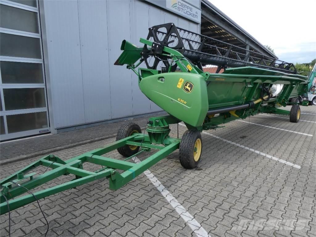 John Deere 635R 하비스터 헤드