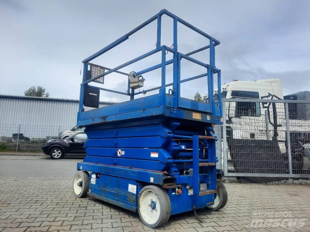 SkyJack SJ III 4632 가위형 리프트