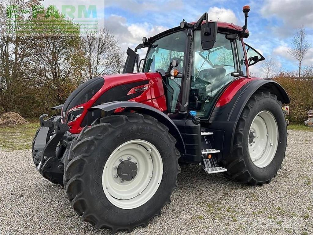 Valtra n155e aktiv 트랙터