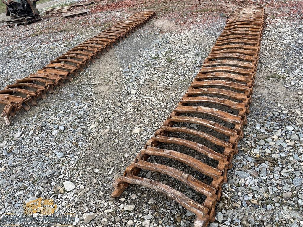 Clark ATF 600x26,5 트랙, 체인 및 언더캐리지