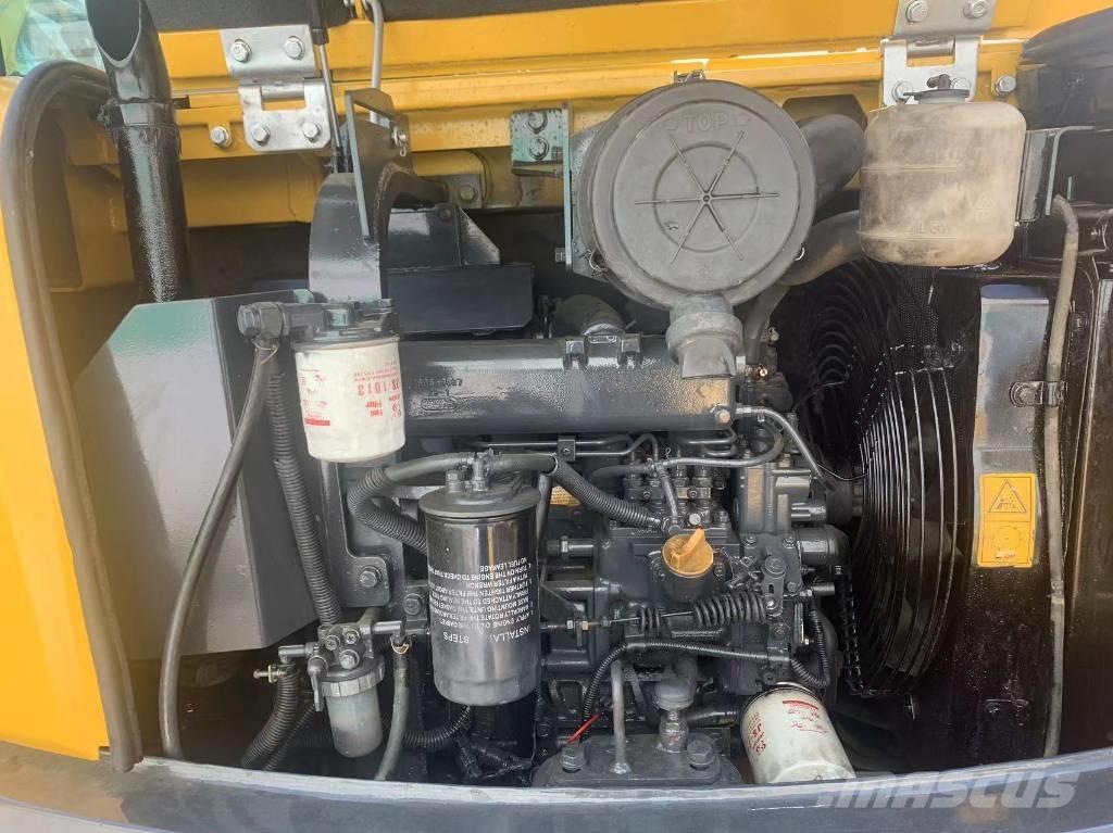 Komatsu 56 대형 굴삭기 29톤 이상