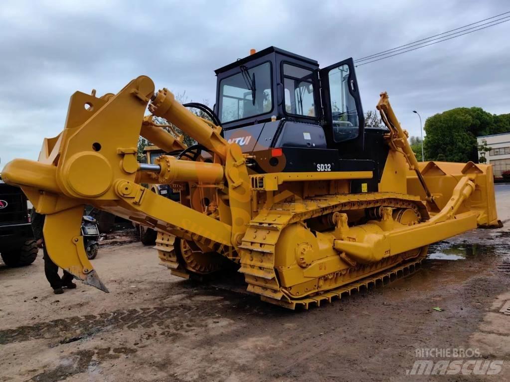 Shantui SD 32 그레이더