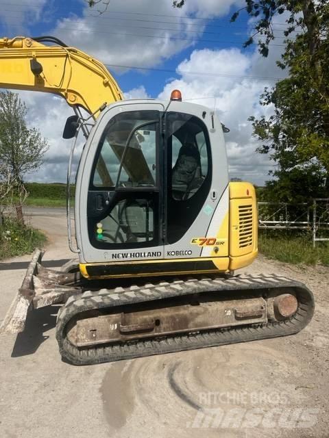 New Holland E 70 SR 중형굴삭기 7톤-28톤