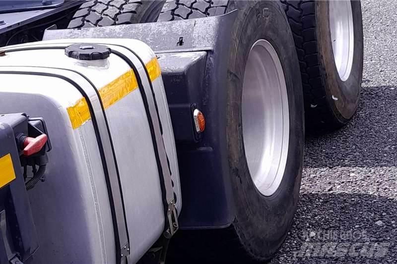 Iveco STRALIS 480 기타 트럭