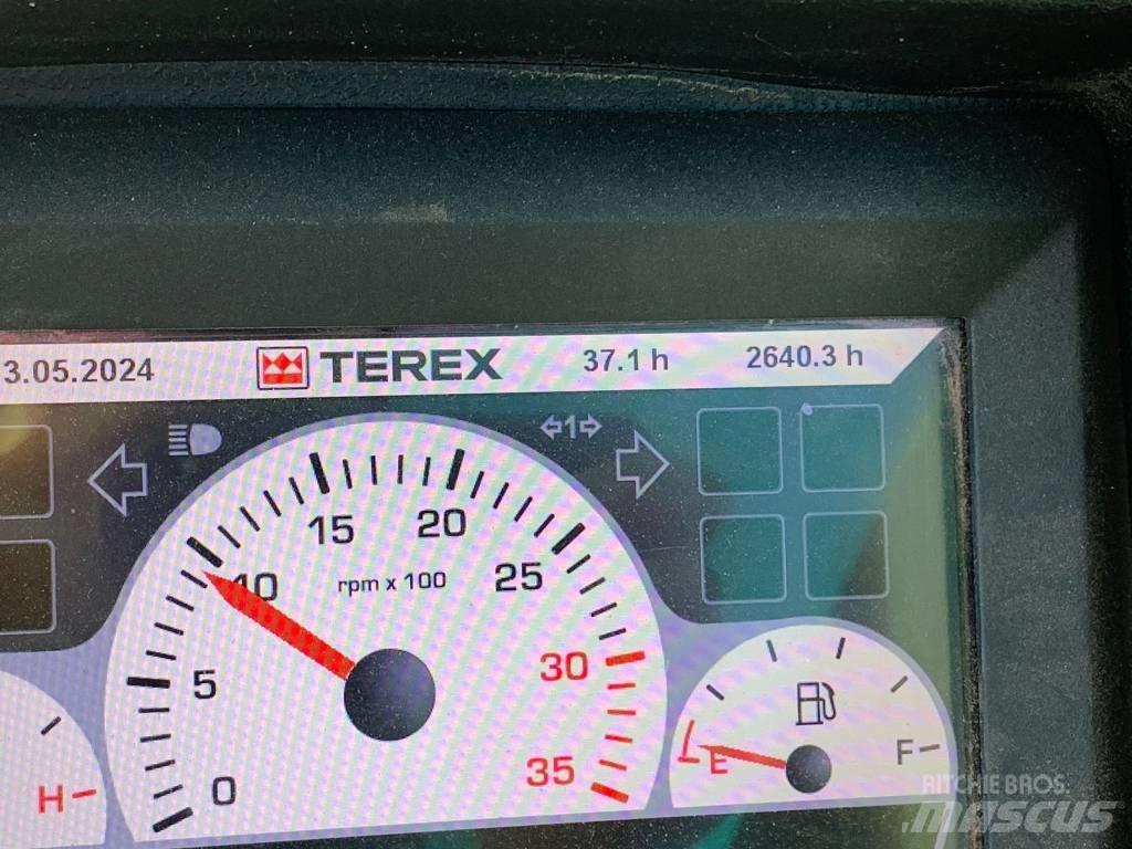 Terex TC 125 대형 굴삭기 29톤 이상