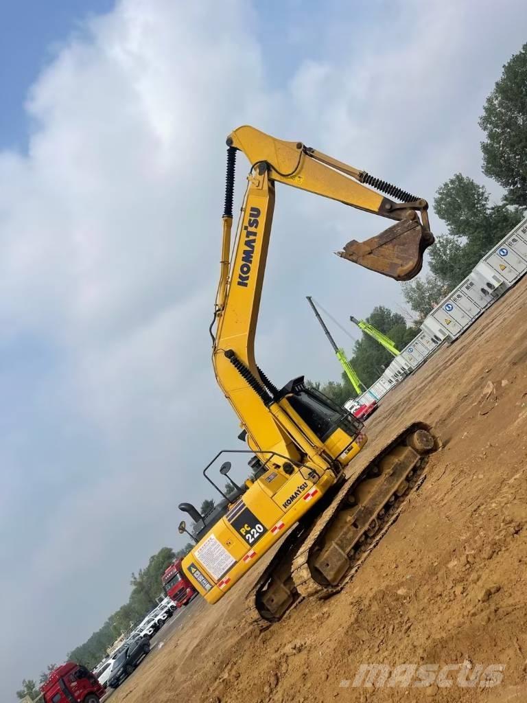 Komatsu pc220-8 대형 굴삭기 29톤 이상