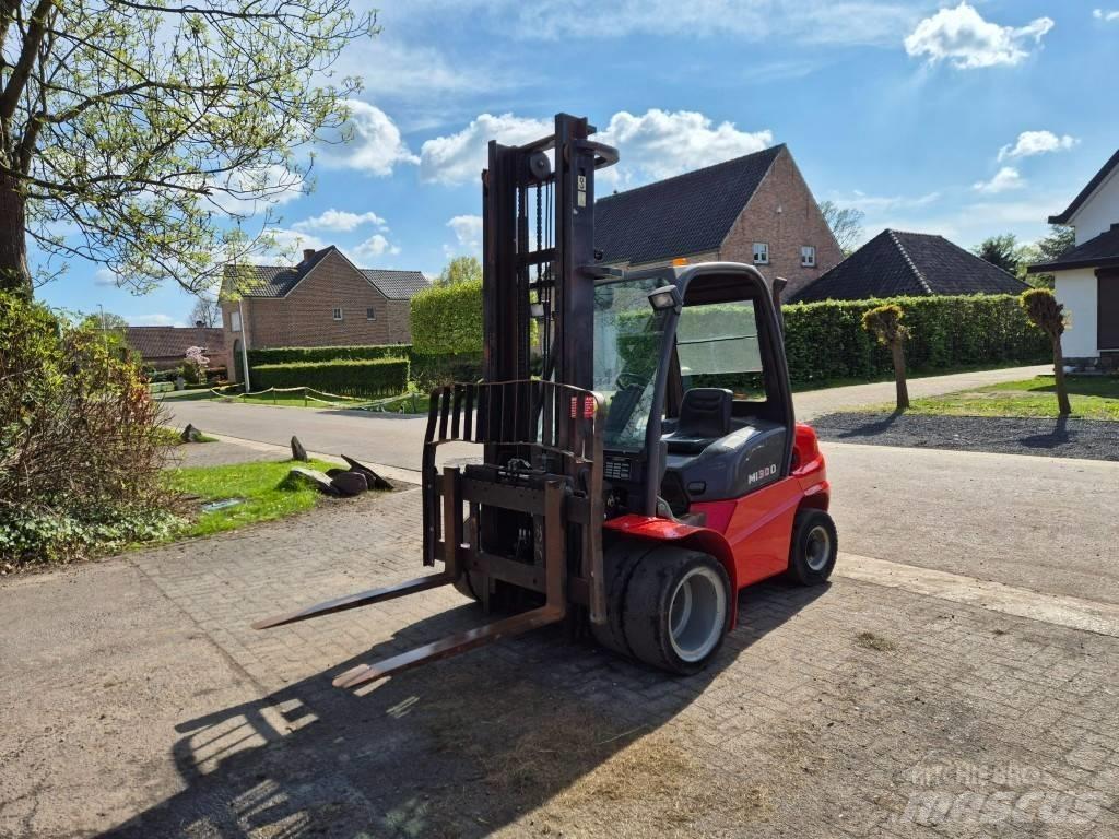 Manitou MI30D S1E3 디젤 지게차