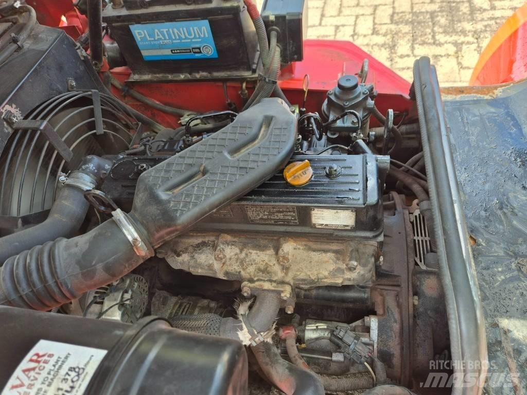 Manitou MI30D S1E3 디젤 지게차