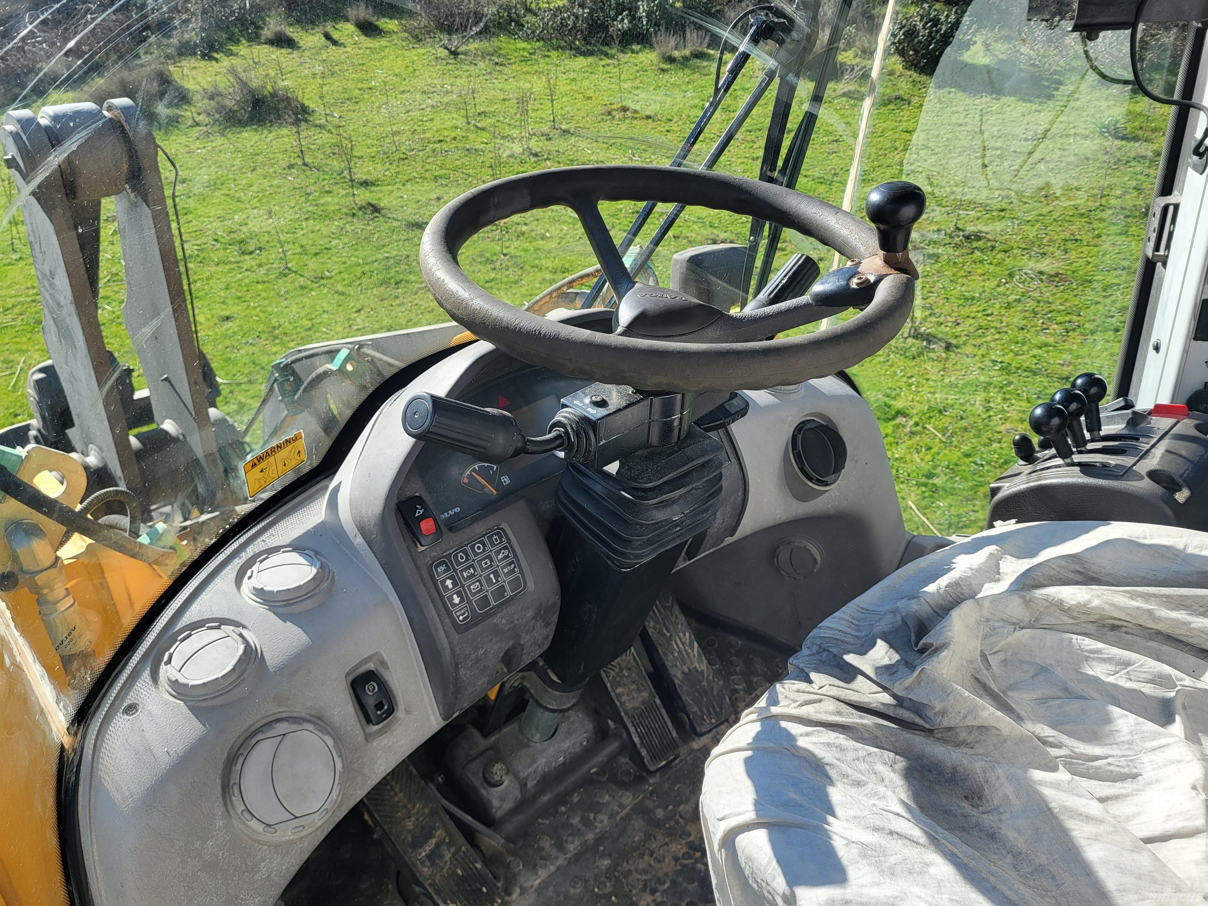 Volvo L90f  휠로우더