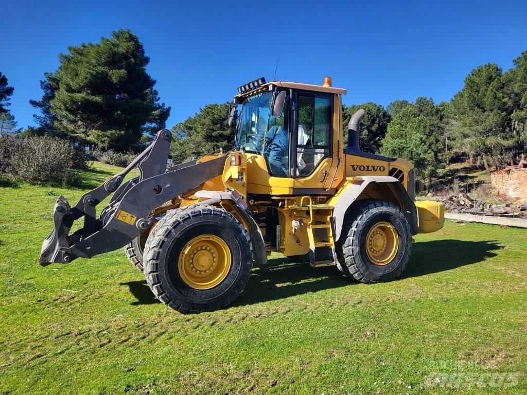 Volvo L90f  휠로우더