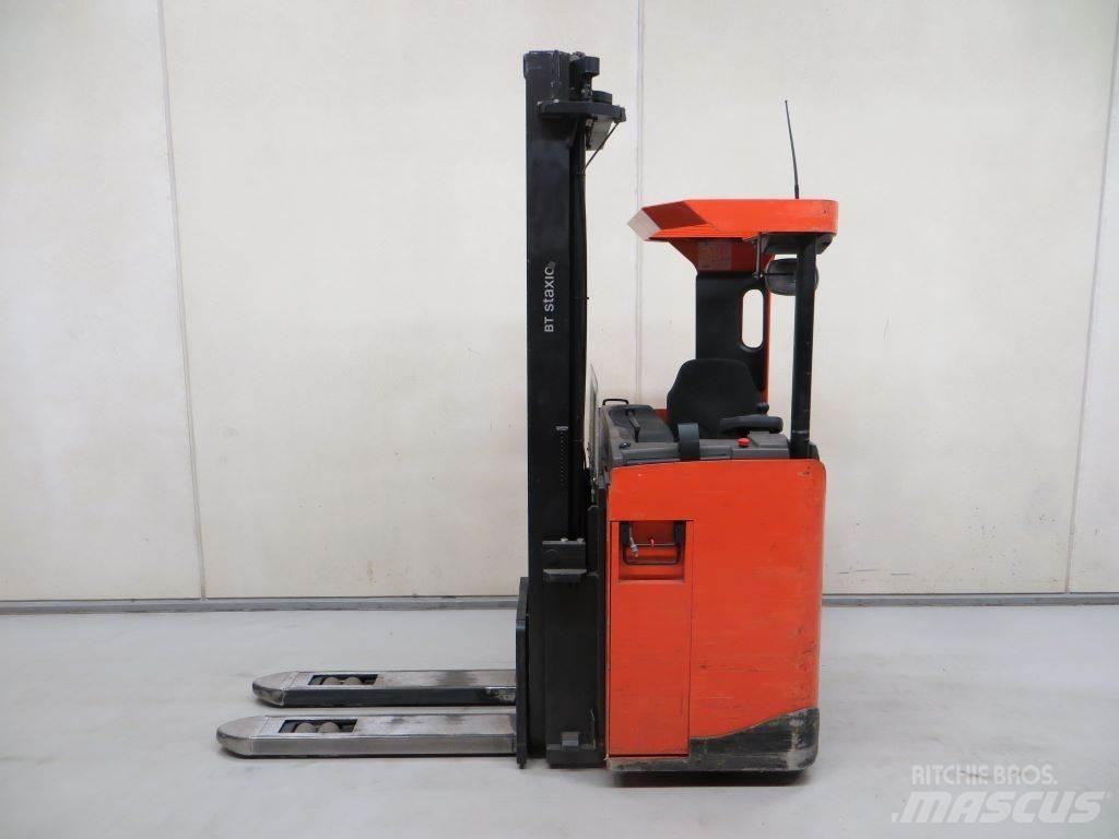 BT SRE 160 보행식 리치 지게차