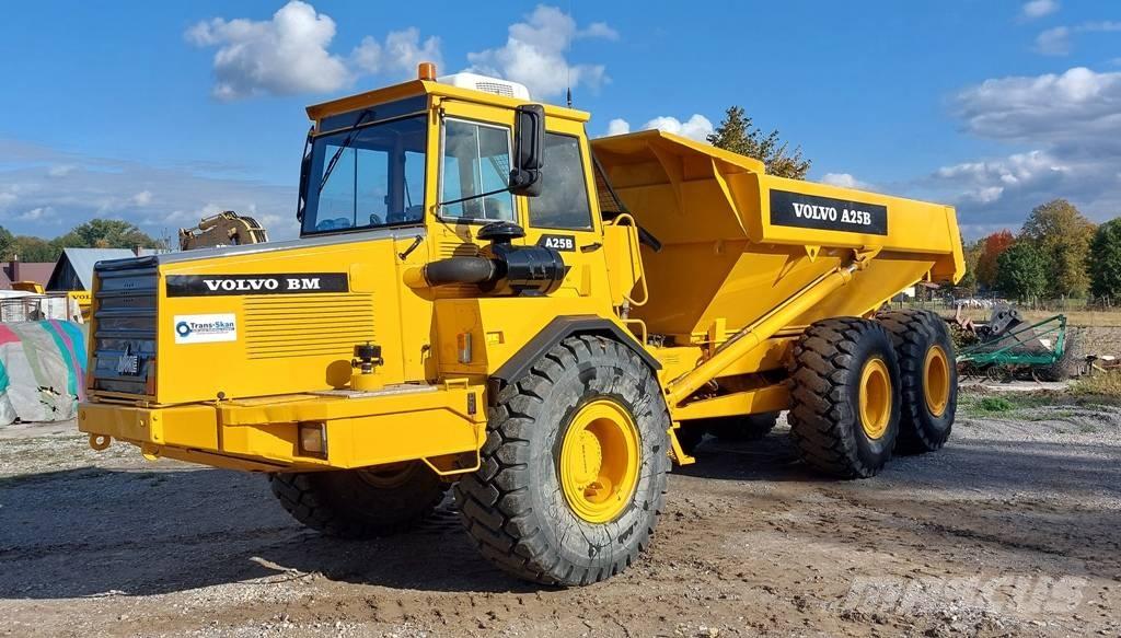 Volvo A 25 B , A 25 C 연결식 홀러