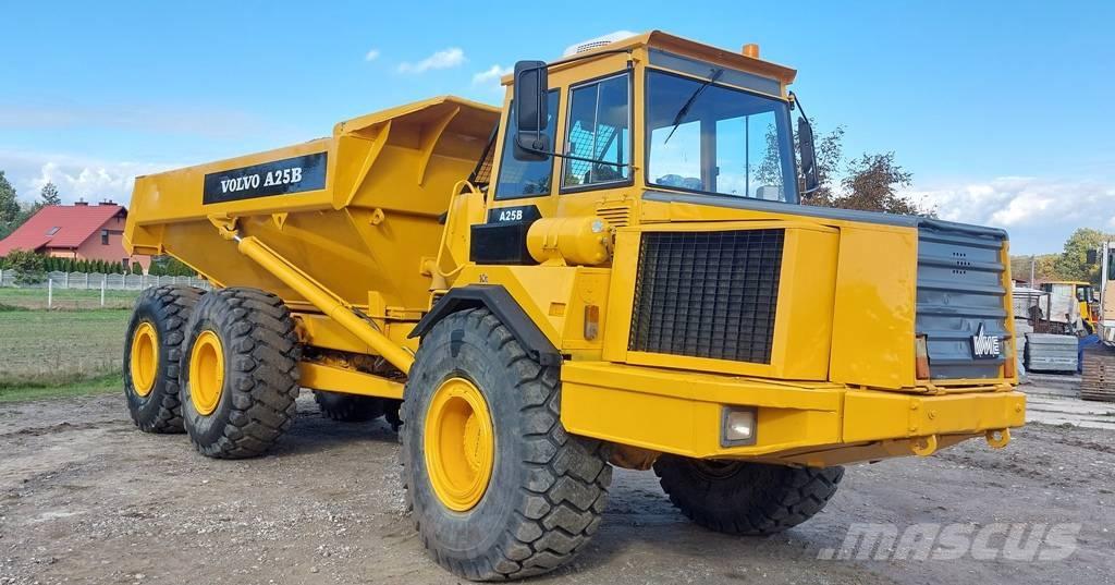 Volvo A 25 B , A 25 C 연결식 홀러