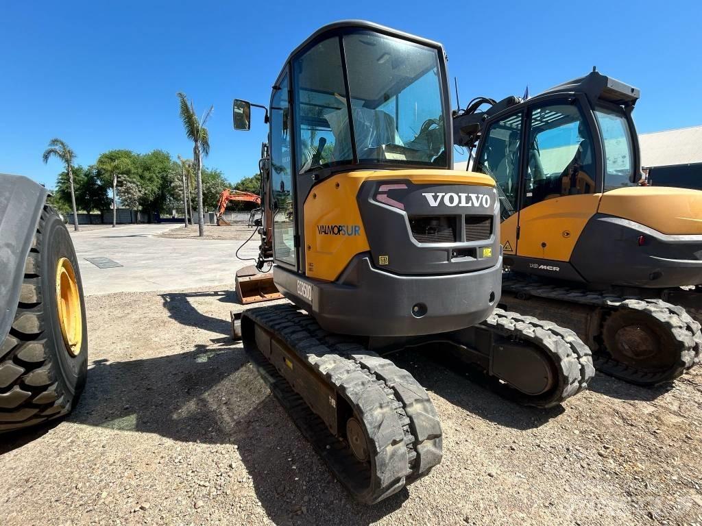 Volvo ECR 50 D 소형 굴삭기 7톤 미만