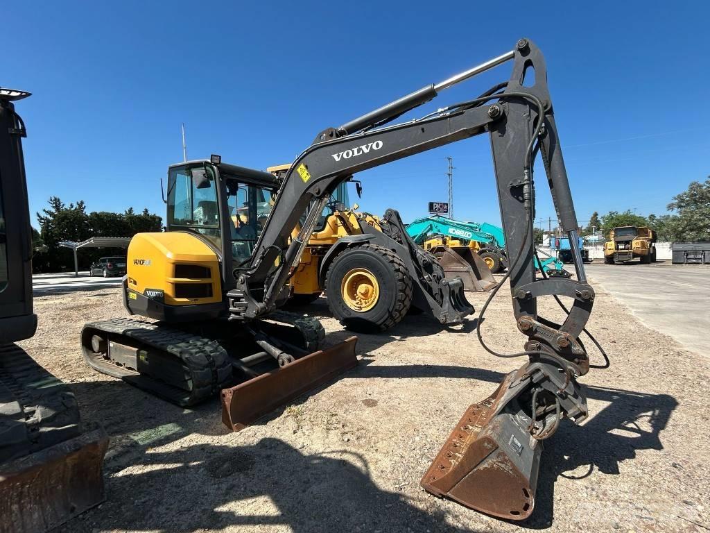 Volvo ECR 50 D 소형 굴삭기 7톤 미만