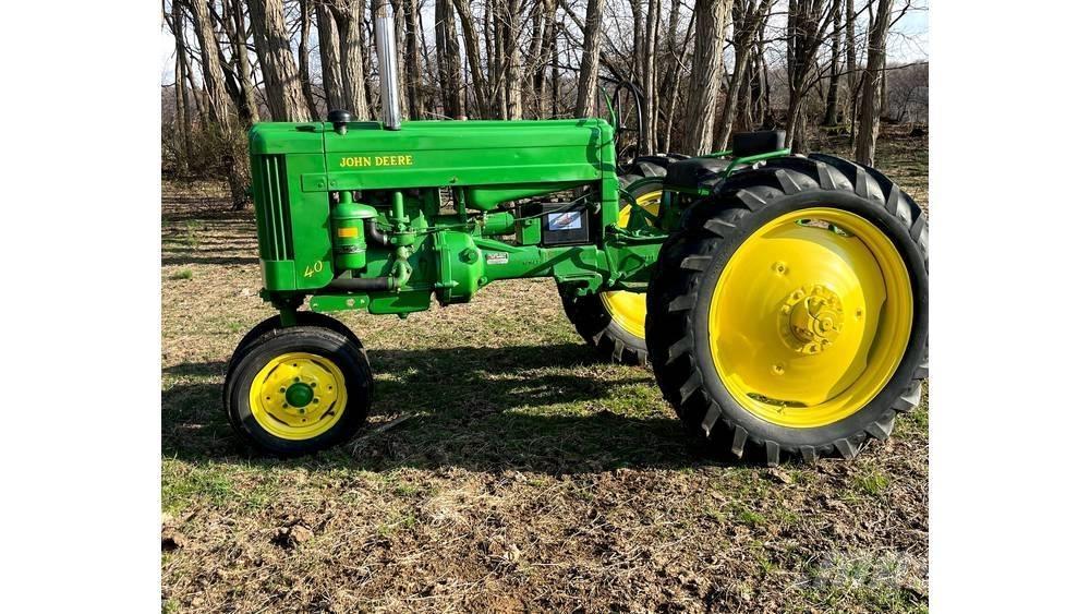 John Deere 40T 트랙터
