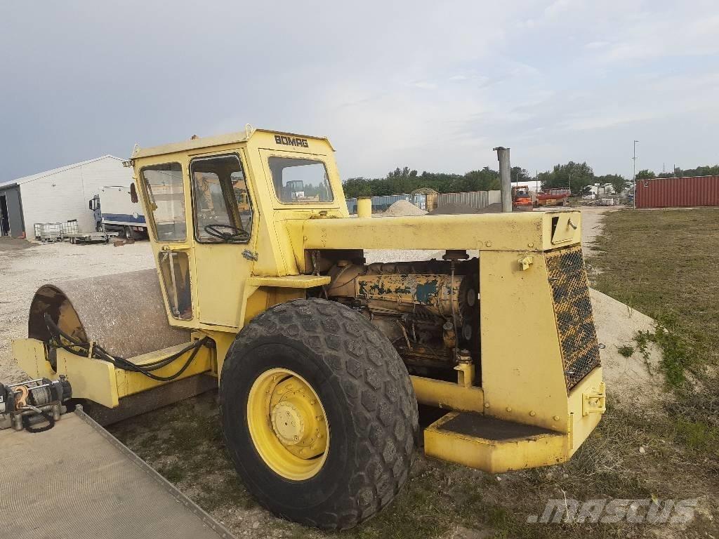 Bomag BW 212 D 토양 다짐기
