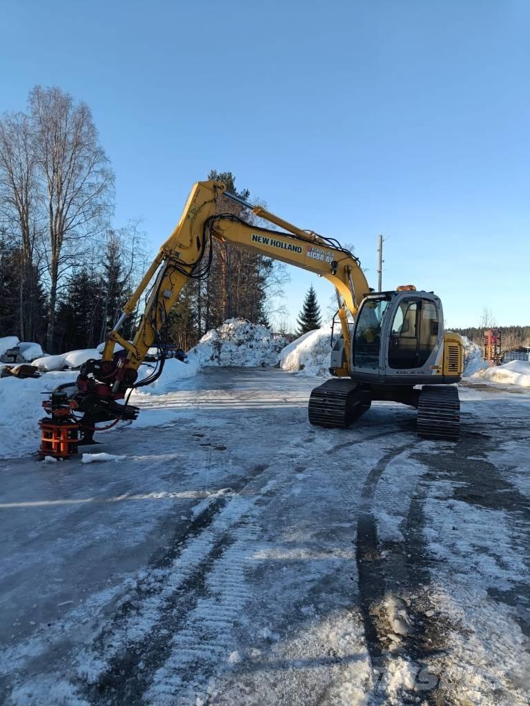 New Holland 135 SR 대형 굴삭기 29톤 이상