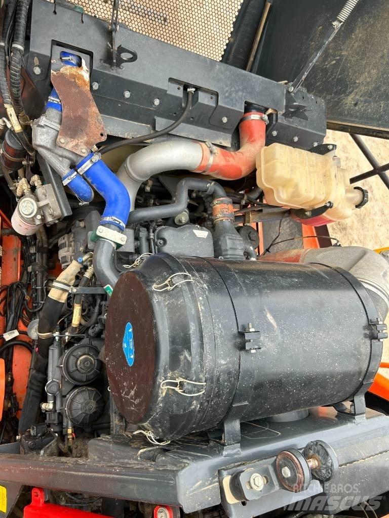 Doosan DA 30 연결식 홀러