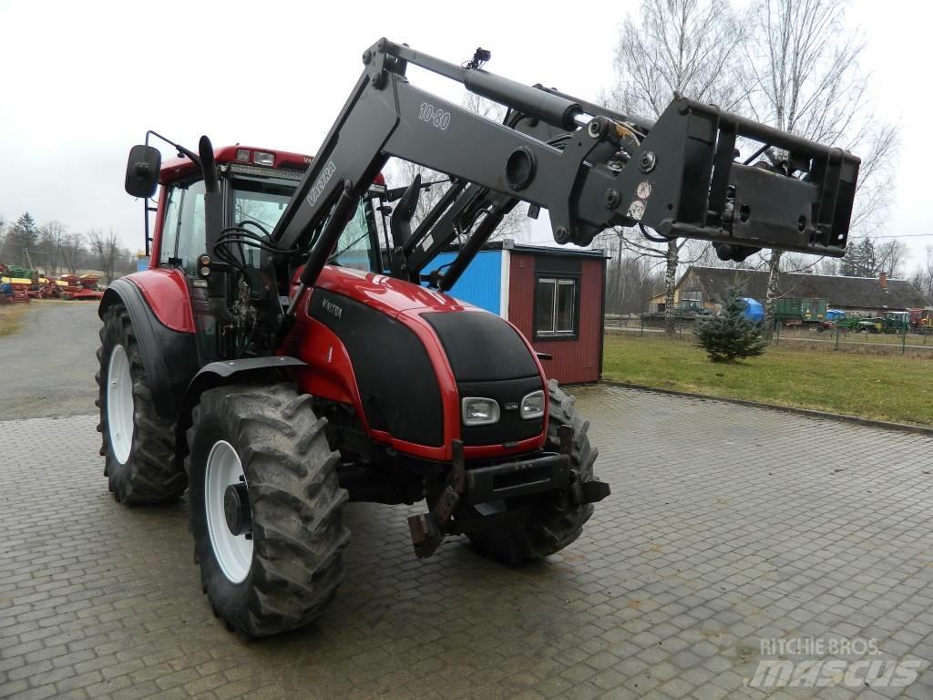 Valtra T 140 트랙터