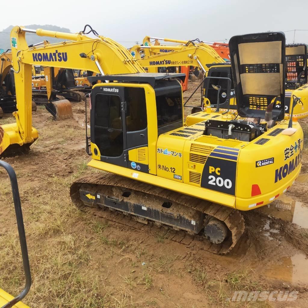 Komatsu PC200-8 대형 굴삭기 29톤 이상