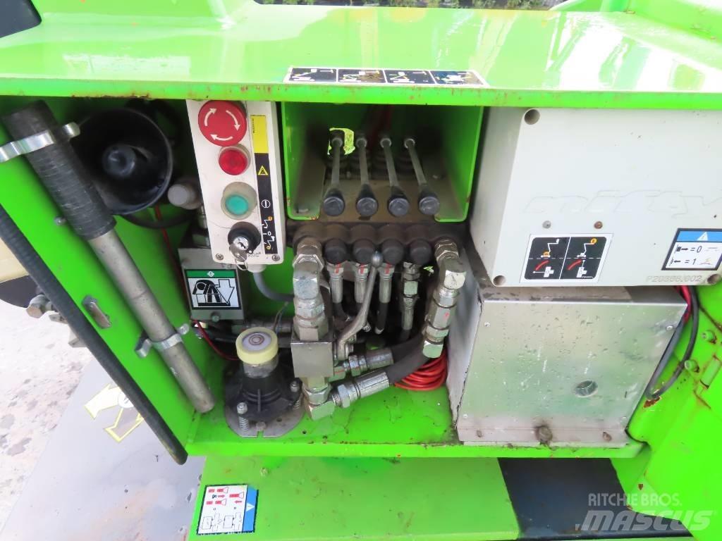 Niftylift HR 12 관절형 전동이동 리프트