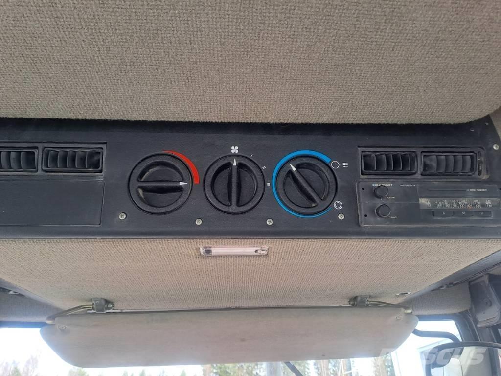 Case IH 685 XL 트랙터