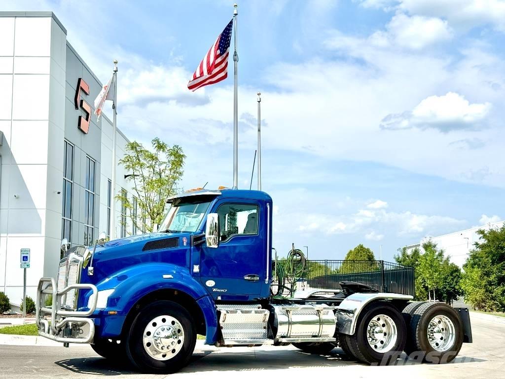 Kenworth T 880 트랙터 유닛