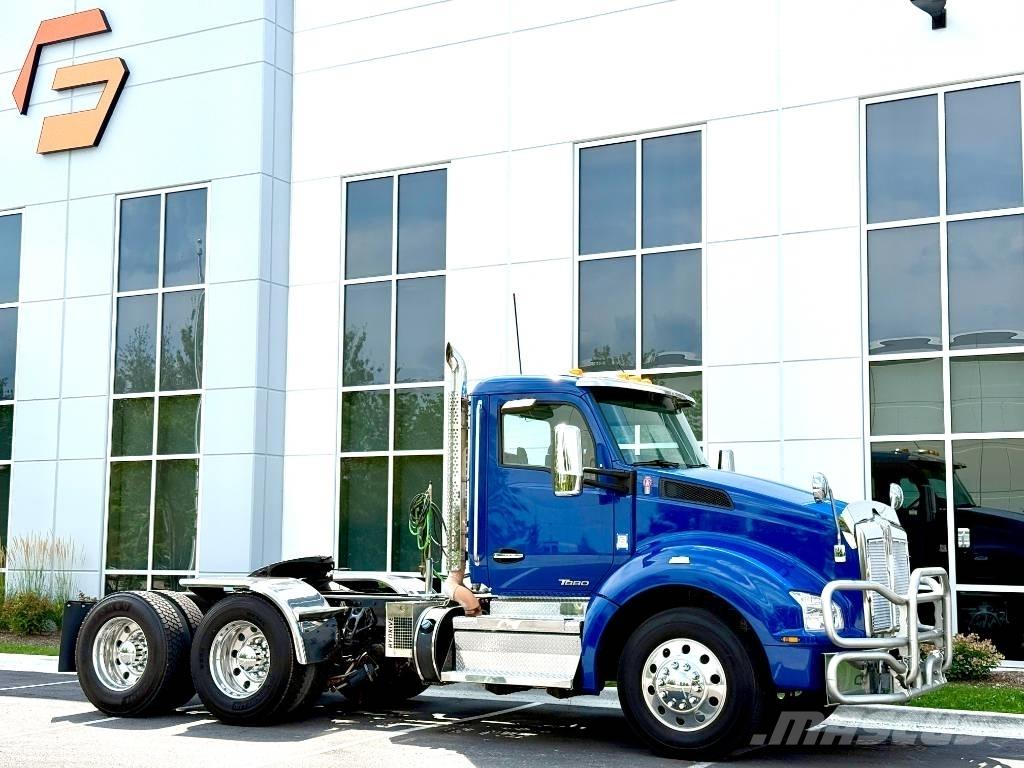 Kenworth T 880 트랙터 유닛