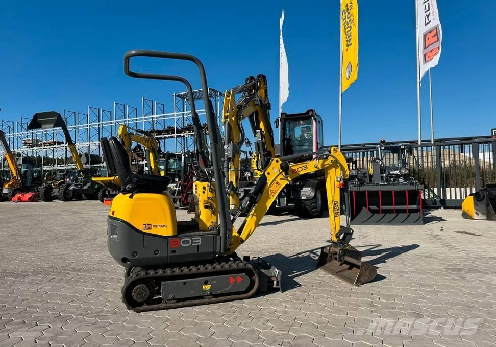 Wacker Neuson 803 대형 굴삭기 29톤 이상