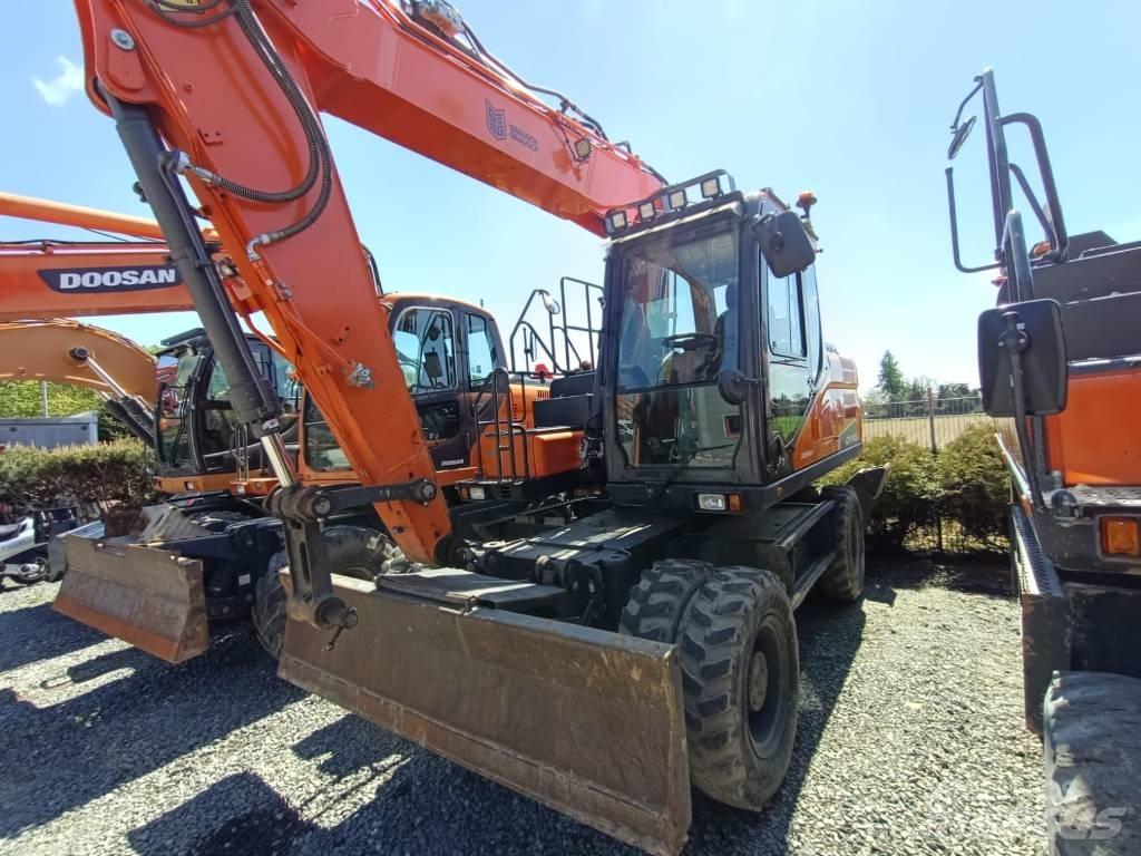Doosan DX140W-5  휠 굴삭기