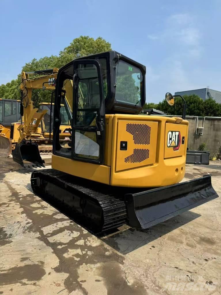 CAT 306 소형 굴삭기 7톤 미만