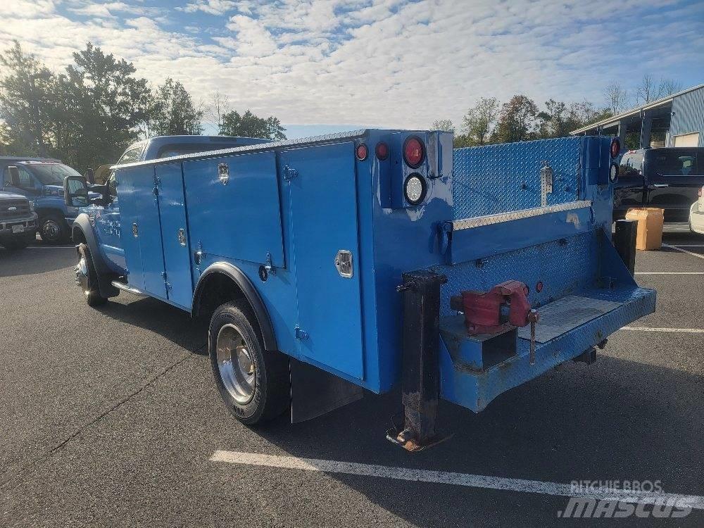 Ford F 550 XL 시립/다목적 차량