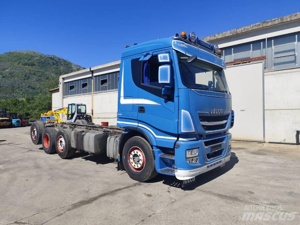 Iveco Stralis 320S50 차량 수송차