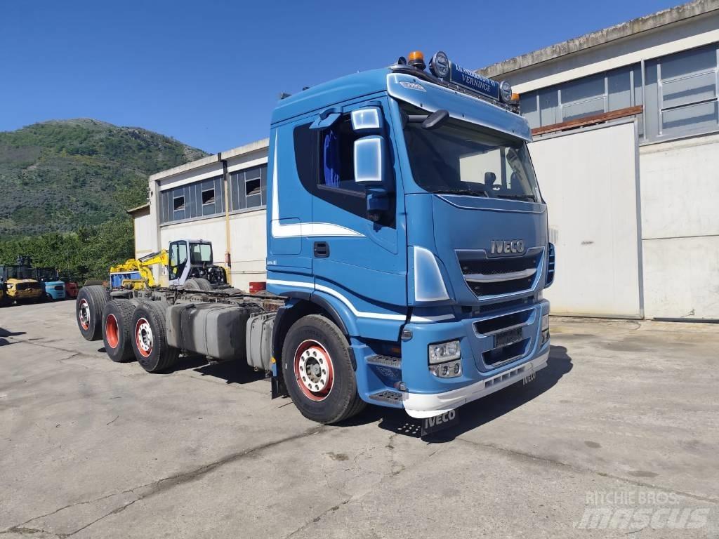 Iveco Stralis 320S50 차량 수송차
