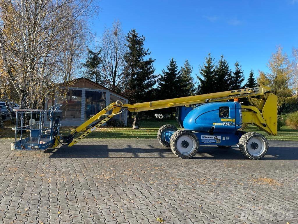 JLG 600 AJ 관절형 전동이동 리프트