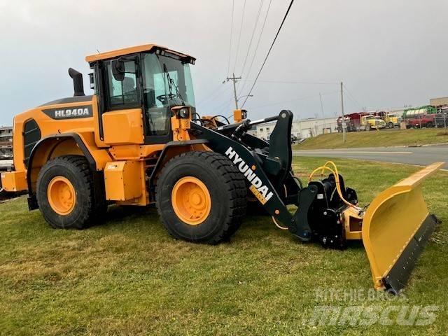 Hyundai HL940A  휠로우더