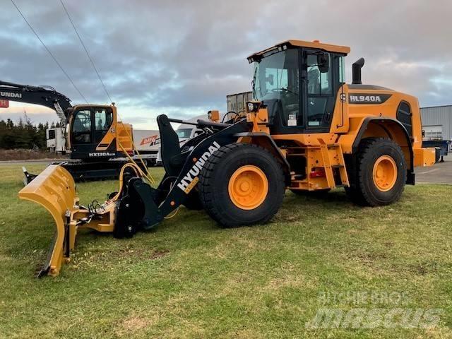 Hyundai HL940A  휠로우더