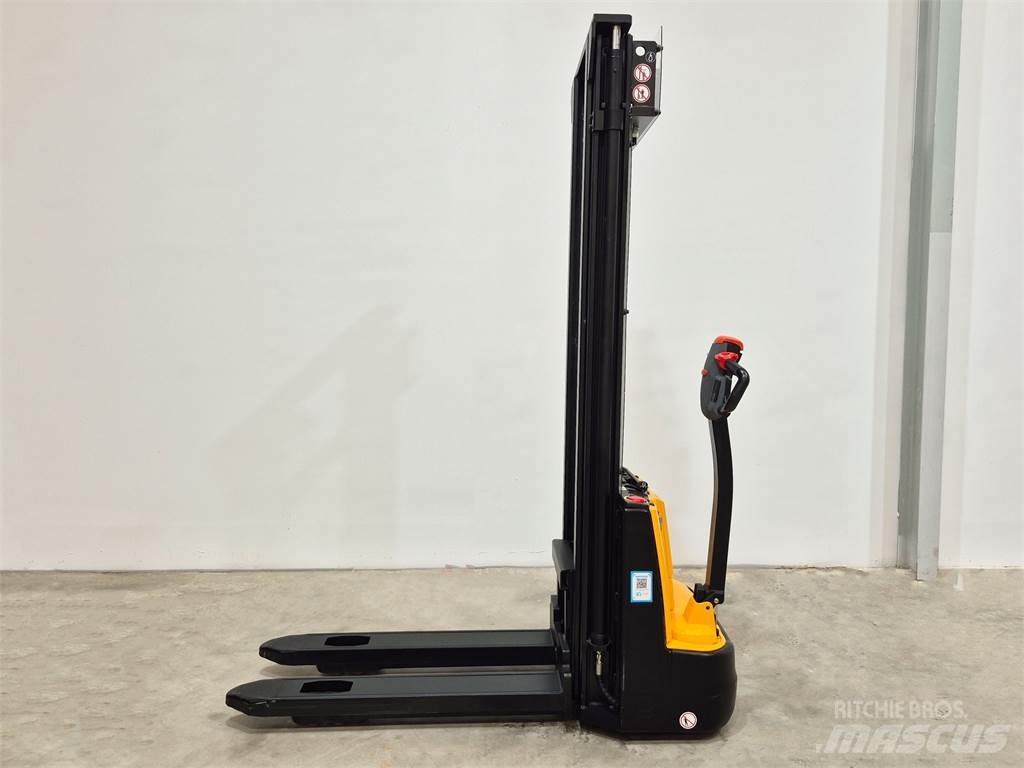  ESA121 2S360 포크리프트