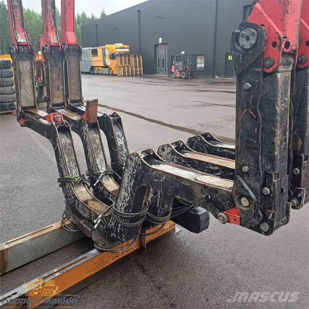Komatsu 895 기타 구성품