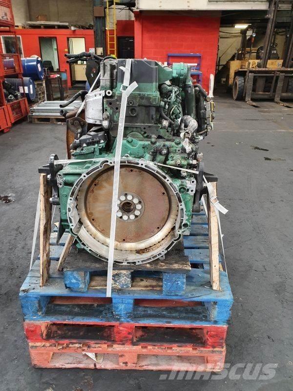 Volvo D7F 엔진