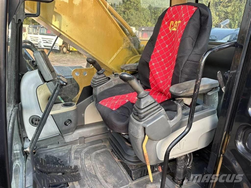 CAT 330DL 대형 굴삭기 29톤 이상