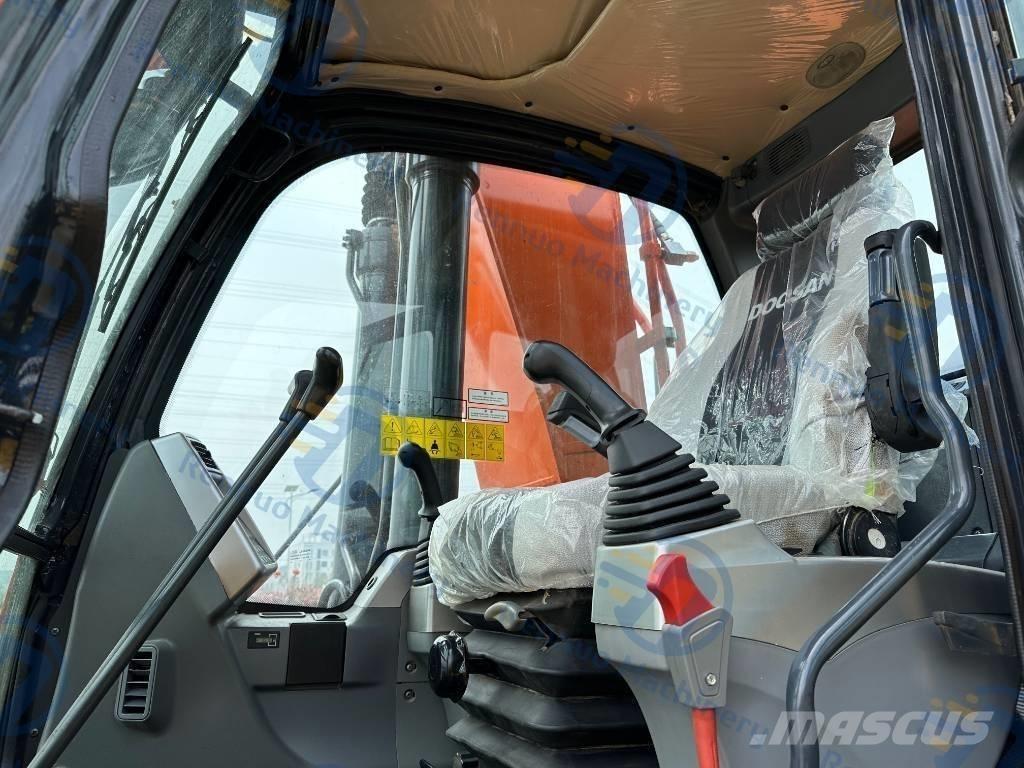 Doosan DX 300LC-9C 대형 굴삭기 29톤 이상